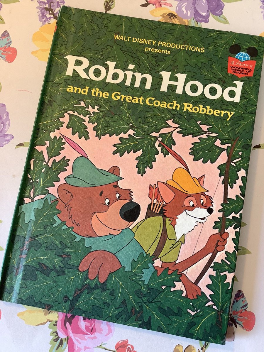 WatsonsVintage's tweet image. NEW LISTING available now in my #etsyshop : RARE Vintage 1974 'Robin Hood and the Great Coach Robbery' Walt Disney's Wonderful World of Reading #DisneyFanBirthdayGift #MatteCover etsy.me/3mq502X #VintageBook #RobinHood #WaltDisney #BookOfTheMovie #1974BirthdayGift