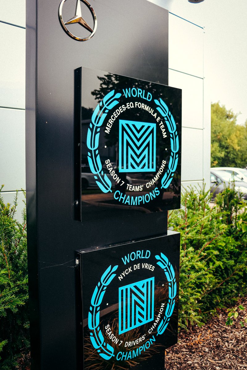 CHAMPIONS. 🏆💙⚡️