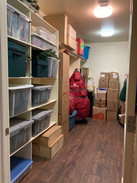 asyouwishco's tweet photo. Basement storage #ORGANIZING project! We #relocated a wonderful client last month! Now that the family is settled, we're back organizing basement storage, spare bedrooms & holiday decor closets.
#getorganized #professionalorganizers #denver #denverorganizers #denverrelocation https://t.co/ykWqETtaW2
