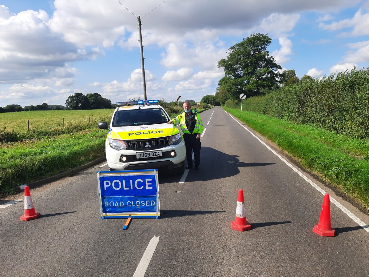 Faringdon NHPT have been assisting our colleagues from Gloucestershire police over the weekend due to an unexploded bomb being found!🚔⛔ 

#FaringdonNHPT
#GloucestershireConstabulary
#Crossborderpolicing
#Communitysafety