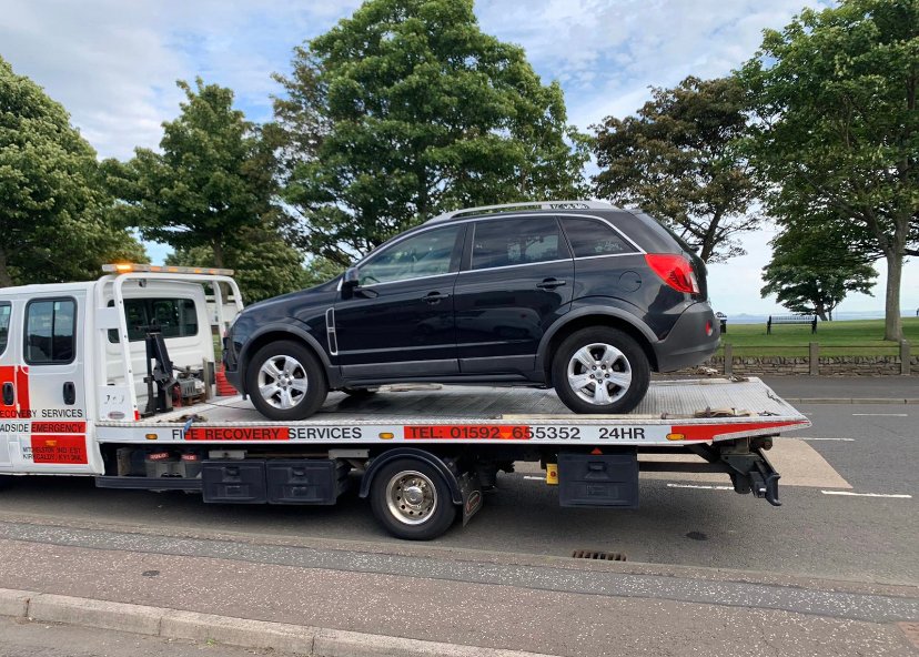 PSOSLevenmouth's tweet photo. Car seized in Methil for nay insurance!
#EnsureYerInsured
#Seemples
#ImprovingLevenmouthTogether
#OpParamount https://t.co/PBV3a6Mqnk