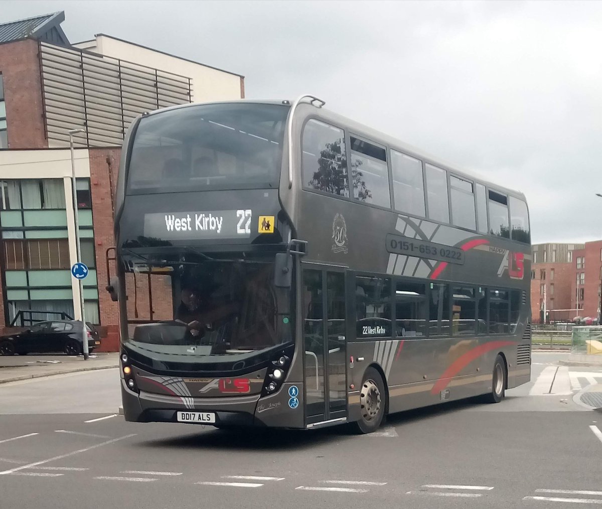MartinL03949291's tweet photo. Happy ALS Enviro400MMC Double Decker Bus DD17 ALS Today in Chester Operating The 22 to West Kirby https://t.co/6X1N30NDoK