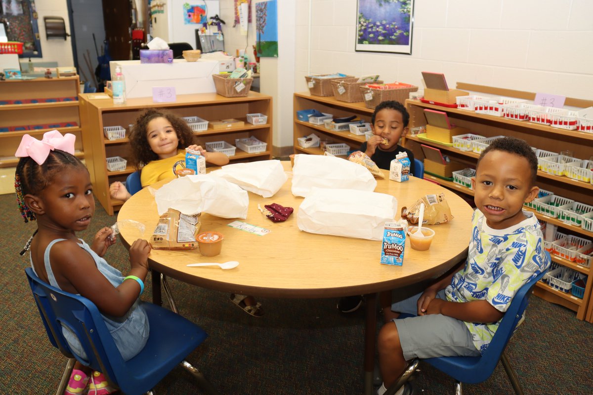 LexCounty_SD3's tweet photo. Our tiniest Panther Cubs officially started school today at B-L Primary School and their sweet smiles lit up our halls and hearts. Welcome 4K and 5K students! #lex3firstday @Bates_Lees_PS https://t.co/ZczaLNlgL6
