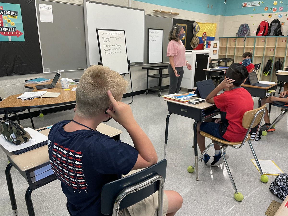 cbbpayne's tweet image. Fantastic 5th grade #JOleaders are enjoying #MAfirstday! @MACSchools