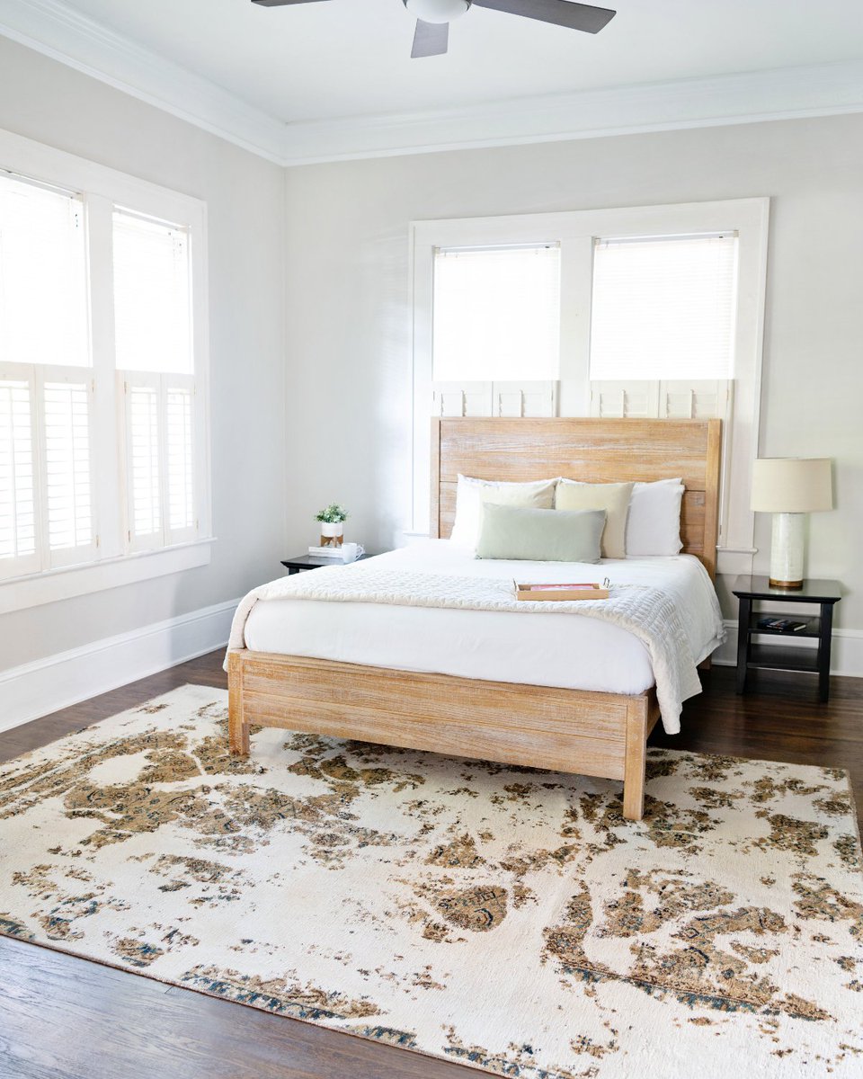 Vintage design with a twist! Our Ultra Vintage rugs reimagine everything you thought you knew about Persian rugs. Distressed details, mixed pile heights, and overdyed hues make these rugs the perfect way to liven up you neutral interiors.---bit.ly/3rqlZCG