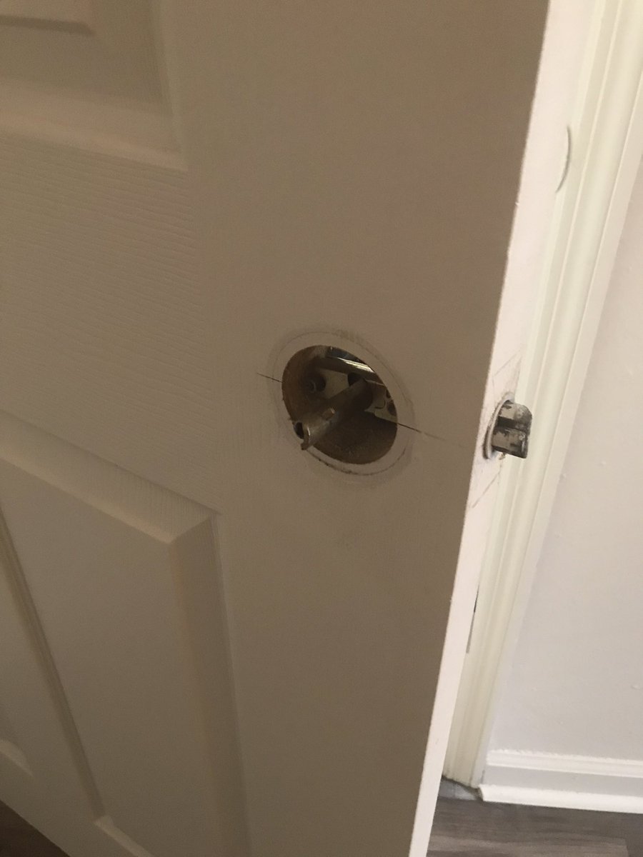 Laino3E's tweet image. @americancampus #BasicStandards #CatPhishApt #SlumLords