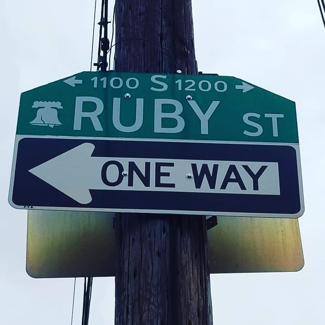 CurranEntertai1's tweet image. Today&apos;s office is at South Ruby st. In Philadelphia for @philaparkandrec Play Streets 2021. #peaveydj #djgreggiec #senatedjs #senatedjsblue #curranentertainment #playstreets #phillydj #phillydjs