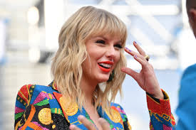 I knew it from the first Old Fashioned, we were cursed
We never had a shotgun shot in the dark

—Getaway Car
