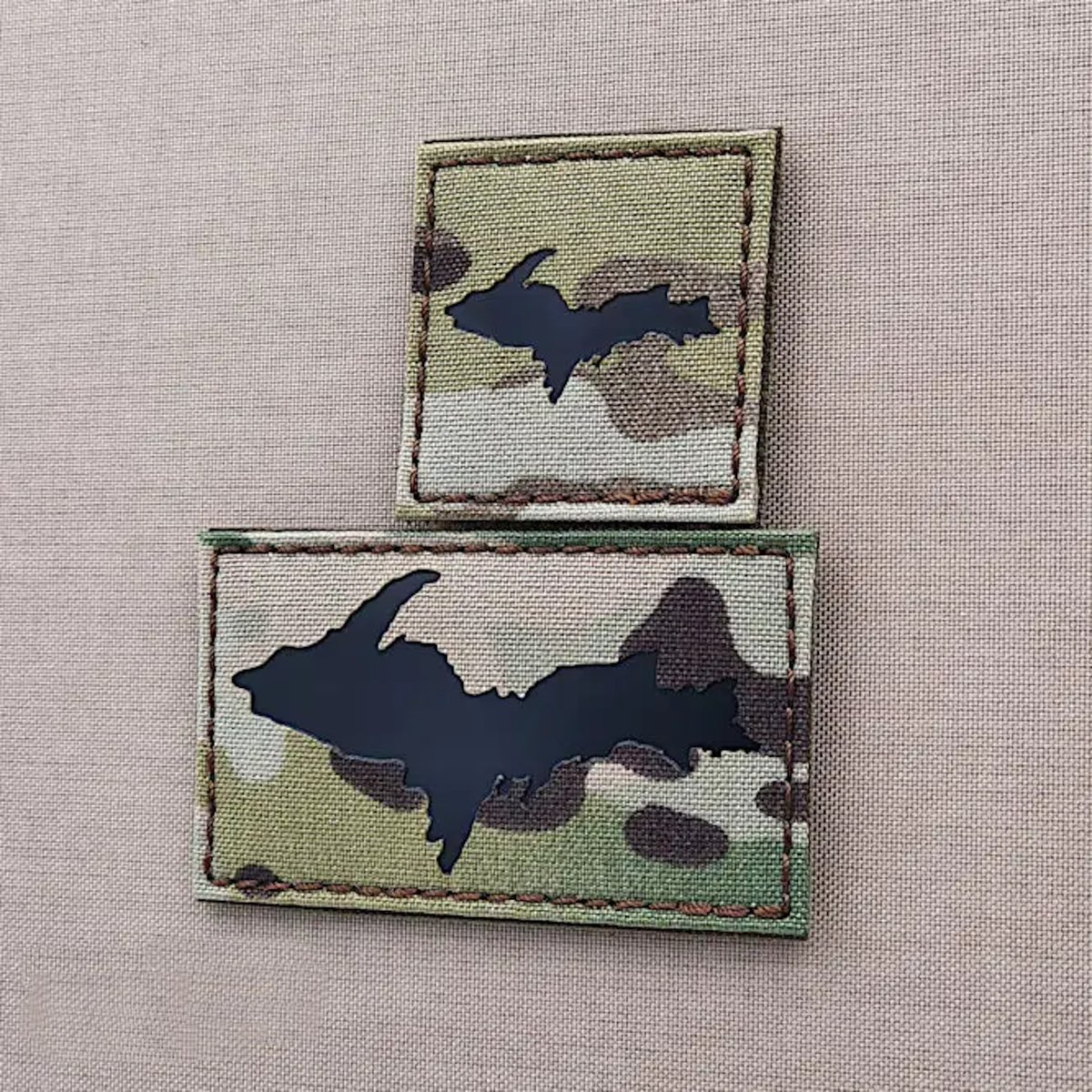 tacticalfreaky's tweet photo. The Upper Peninsula of Michigan flag is already available in more sizes on https://t.co/RVZ6TjjNsV!

#infraredpatches #milspec #loadout #tacticalfreaky #tactical_freaky #velcropatch #lasercut #military #tacticalgear #moralepatch #tacticalpatch #moralepatches #platecarrier #milsim https://t.co/EywwqsghoO