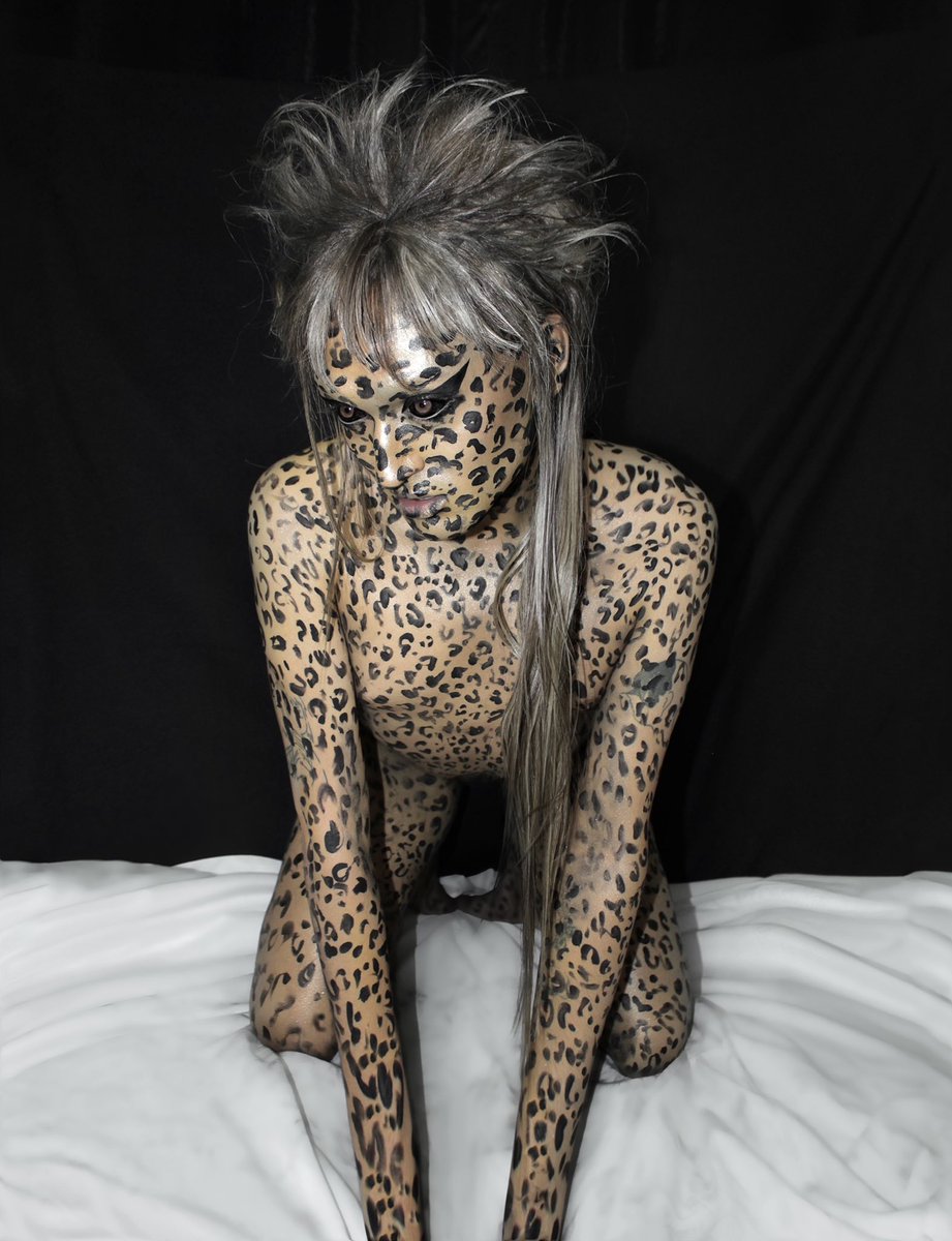 𝚝𝚊𝚔𝚎 𝚊 𝚠𝚊𝚕𝚔 𝚘𝚗 𝚝𝚑𝚎 𝚠𝚒𝚕𝚍 𝚜𝚒𝚍𝚎 🐆