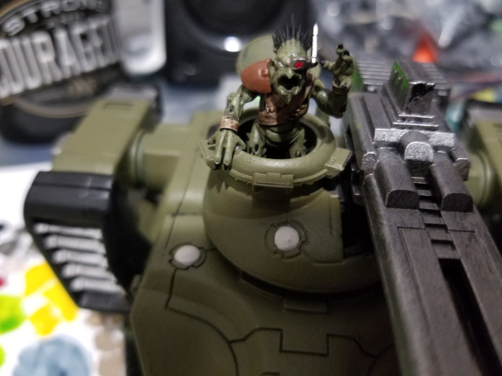 Siberian Khatru on Twitter: "Finished my Hammerhead with the Kroot  Kommander. Very exciting because it means my Kroot army is complete! I\