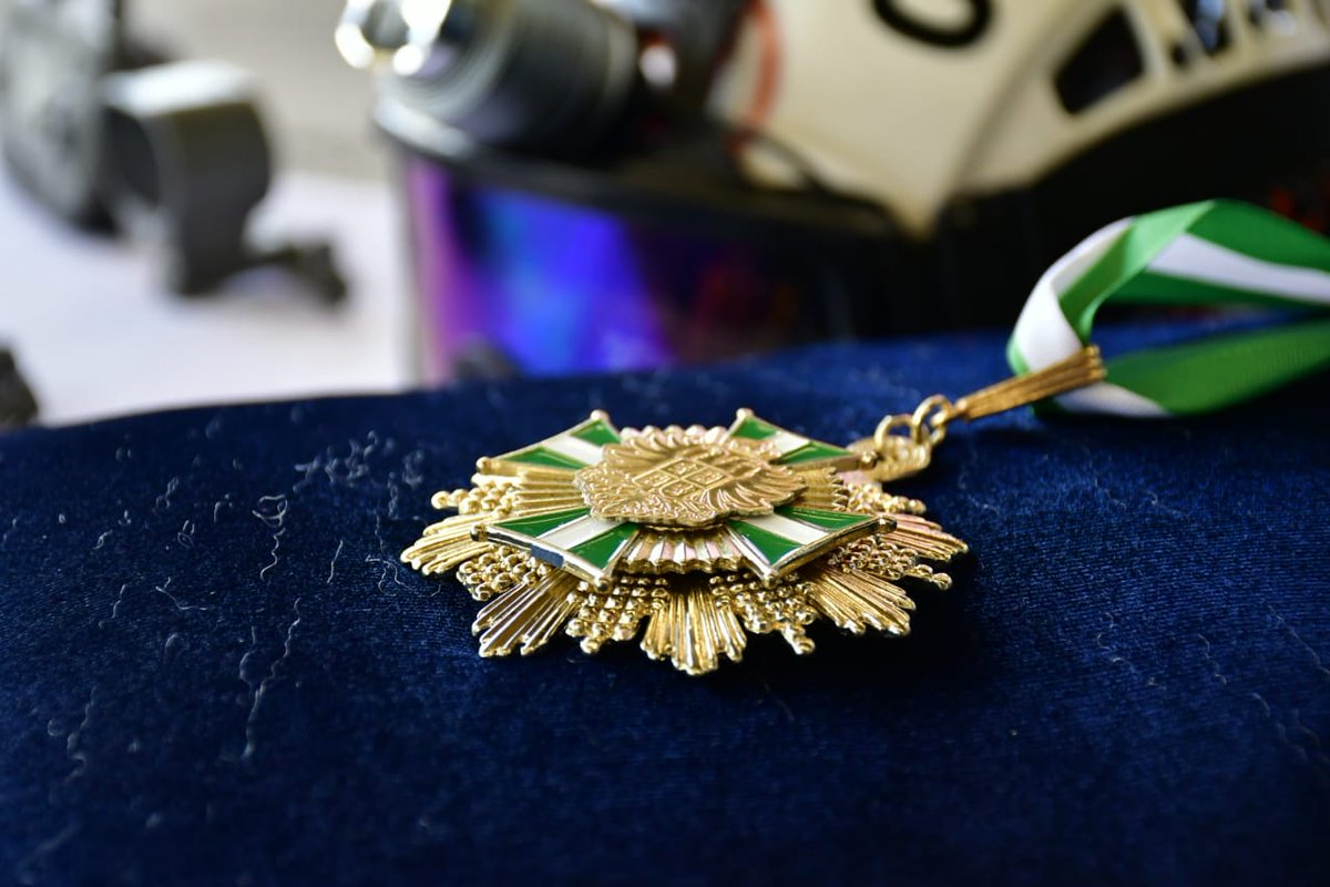 Es un honor celebrar los 55 años de servicio de <a href="/bomberostunja/">BomberosTunja</a>, hoy quiero reconocer a todo su cuerpo de trabajo liderado por su comandante <a href="/DarioPedrerosG/">DARIO PEDREROS</a>. Gracias por su abnegación, entrega y compromiso por el bienestar de todos los tunjanos.