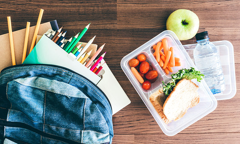 RCS_NC's tweet photo. Every day RCS offers a wholesome breakfast and lunch that each student can receive at no charge. Let us lighten your load by taking care of your student's meals at school. #rcscares #rcsnutrition #NCShoolsRisetoShine https://t.co/7lC2XwxPNK