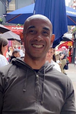 If anyone sees @JamieJBE75 can you please let his family know ASAP. 
They are really concerned for his welfare, having struggled with mental health previously.
Please call Humberside Police on 101 and quote log 450 of 23/8 
#ComeHomeBarney 👌🏼♥️