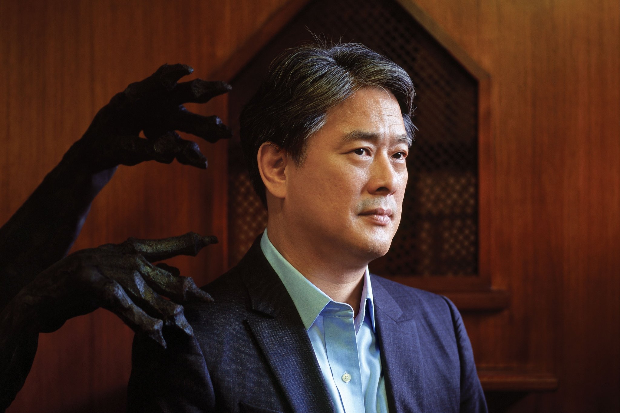 Happy birthday to the brilliant park chan-wook aka my favorite director of all time <3 