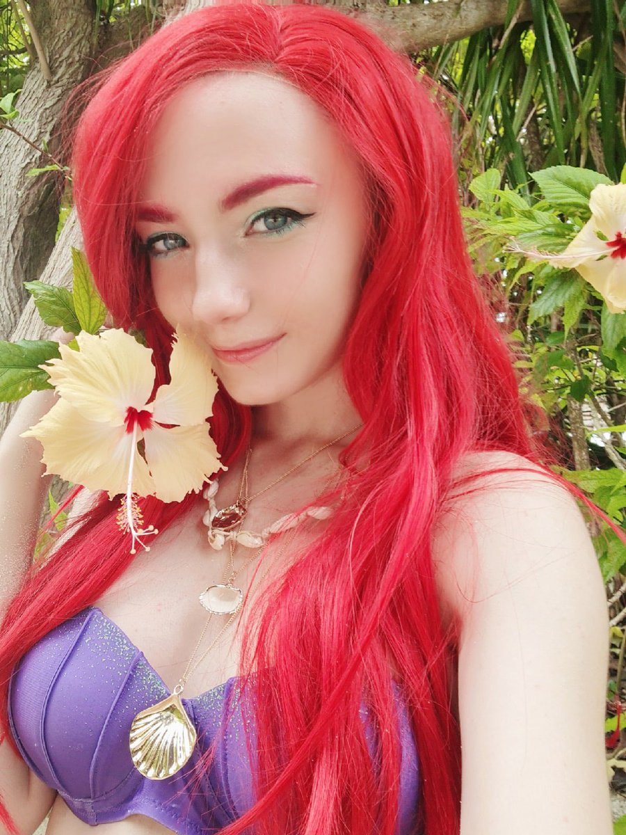 🧜🏼‍♀️UNDER THE SEA🧜🏼‍♀️

Little Mermaid learns the joys of the human world ♥️

What would you teach her? ☺️ https://t.co/jrTVMaZBk6