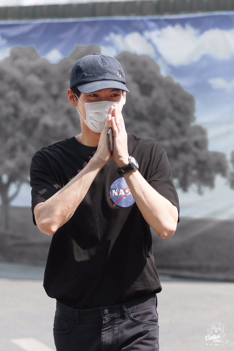 mickypawy's tweet photo. เป็นรูปเมธวินที่ชอบที่สุดตั้งแต่เคยเซฟมา #TeamGirlfriend #winmetawin https://t.co/TWvyLMS2tD