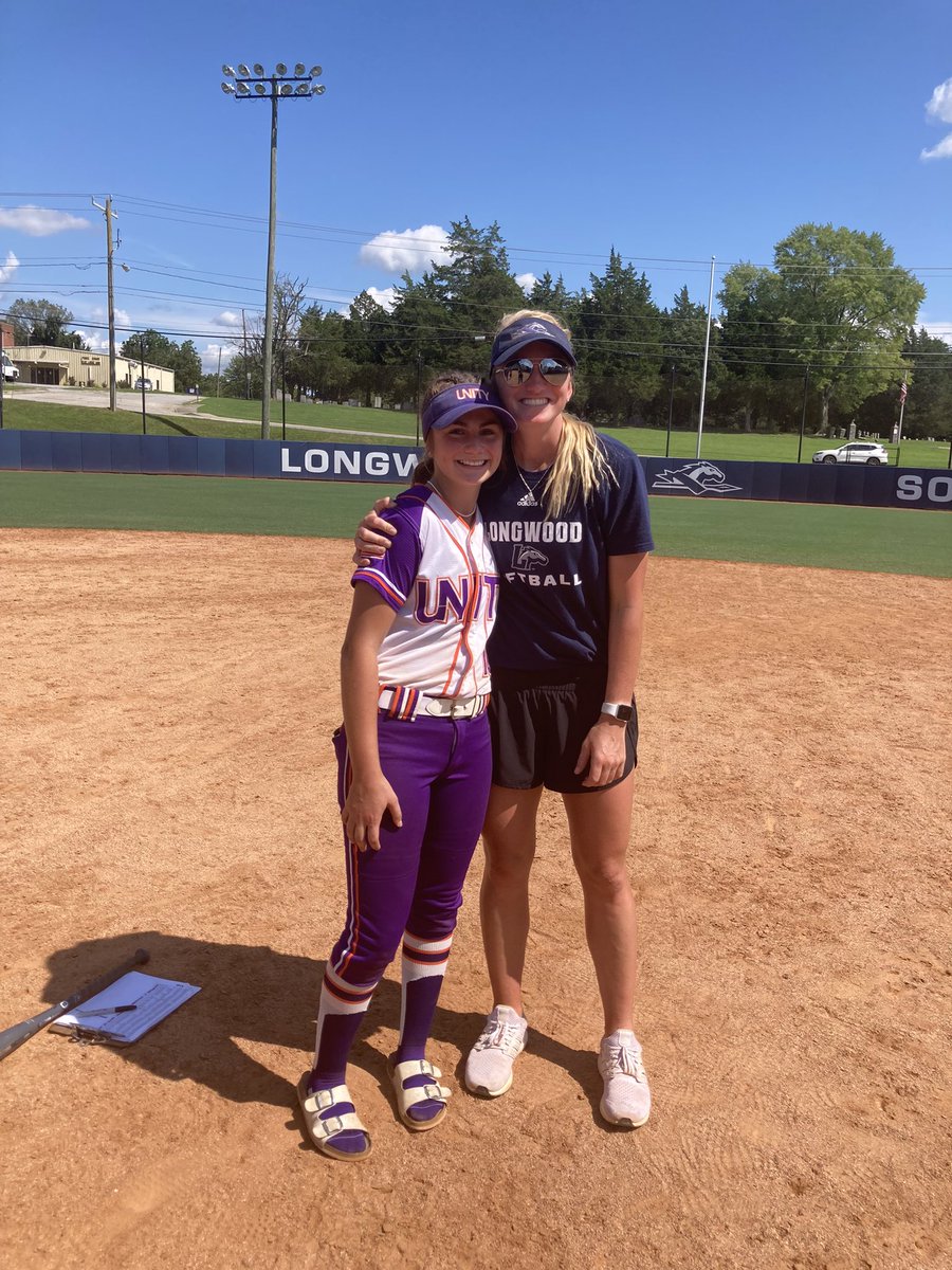 Unity_2025's tweet image. MI/OF #10 @ally_roberts07 had a great day and made some noise down on the farm @LongwoodSB camp this past weekend. Thanks to all the coaches and staff for a great camp.@VAUnitySB