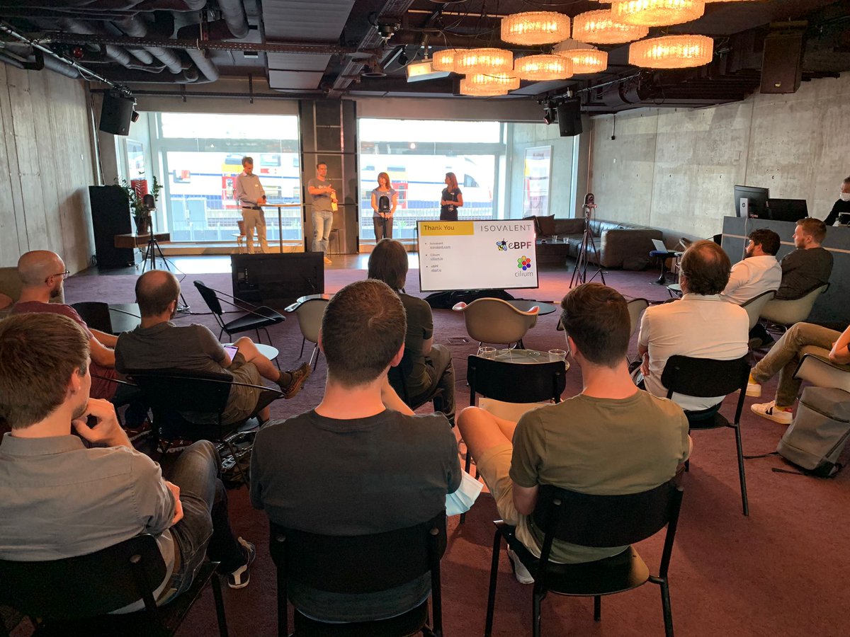 acendch's tweet photo. Toller Event heute mit Talks von @lizrice , @pritianka und @tgraf__ über die #CNCF Landscape, #eBPF und @ciliumproject . Definitiv etwas für unser Portfolio. Stay tuned! #experienceknowledge https://t.co/2GQKw0V83e