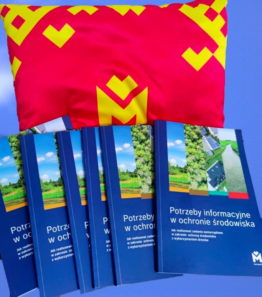 Droniada tweet media