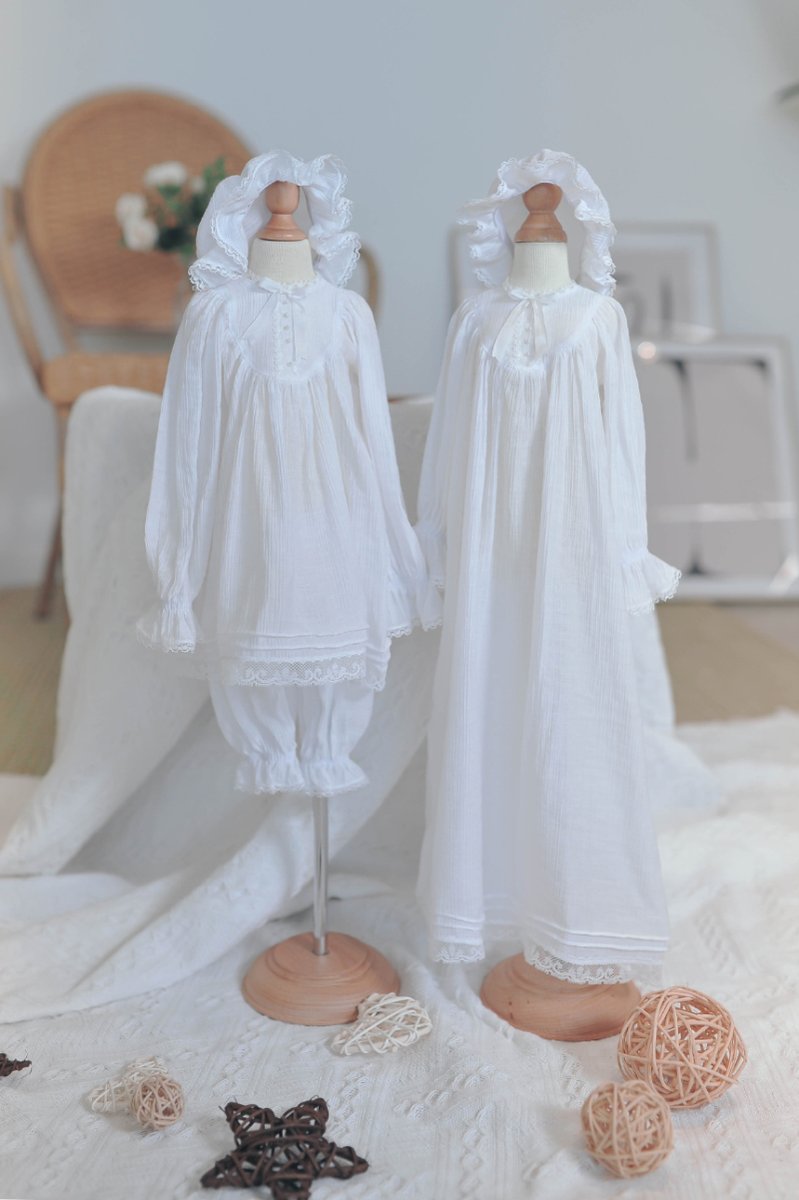 ~BJD Clothes "Simple feather Night-gown~"

▪️2021.09.02 20:00 OPEN for sale on viviya.co.kr
▪️MSD,SD13,SD16,SD17 size

레이스 재고 문제로 극소량 선제작 수량만 판매합니다.
사이즈별로 1~2벌만 준비 중입니다.
주문확인 후 영업일 3~4일 이내 배송출발됩니다.