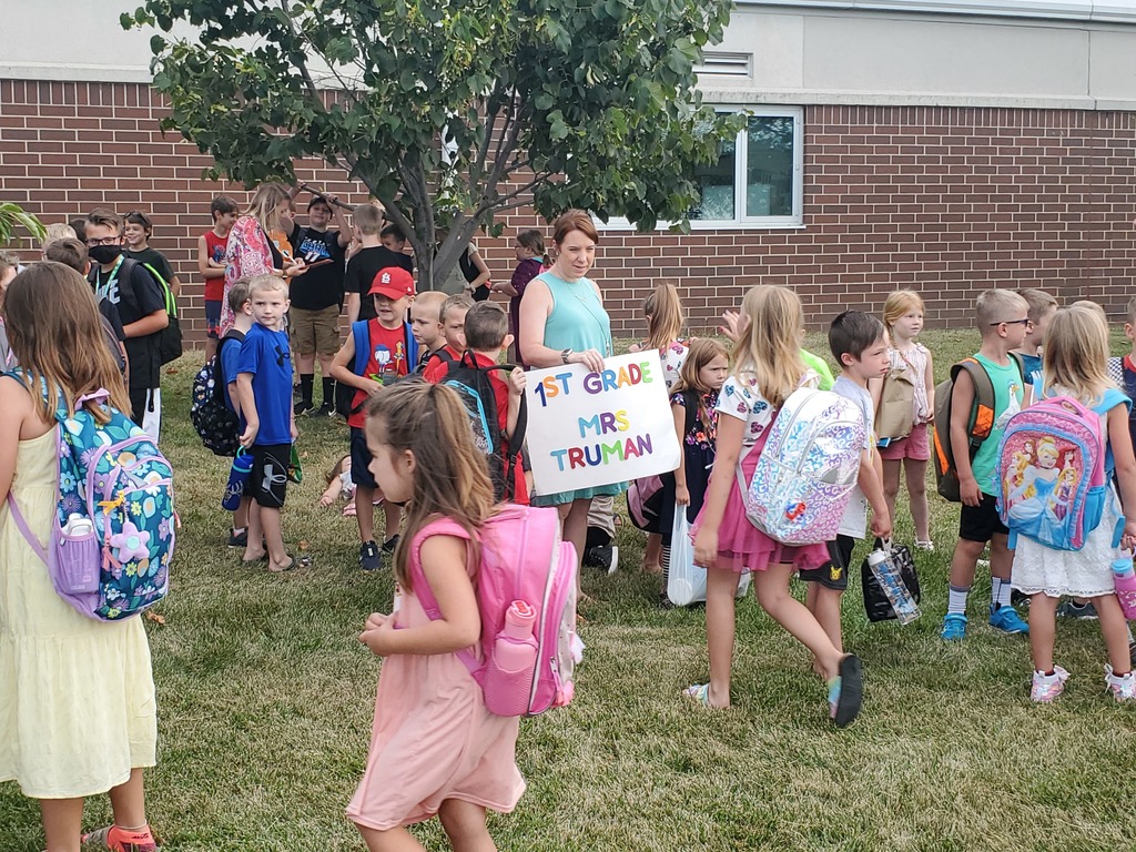 Interstate 35 Community School District tweet media