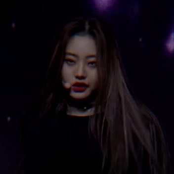 EGIRLKSY's tweet photo. #KimSuyeon #김수연 #Suyeon_GP999 https://t.co/7Ypsxjfdol