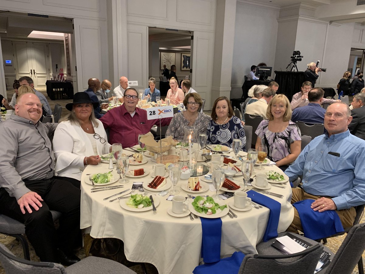 XactCom's tweet photo. This past Thursday, we had the privilege to listen to Laura Carr, the Executive Director at Lexington Rescue Mission, speak on how their Mission continues. 
Thank you, Lexington Rescue Mission, for a great evening. https://t.co/VYTdmYi3lo