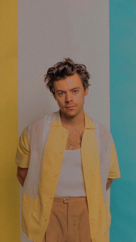 teddyssundae's tweet photo. @965TDY I followed @965TDY and vote for Harry Styles @Harry_Styles for #ArtistoftheSummer https://t.co/5ORPtKuguQ