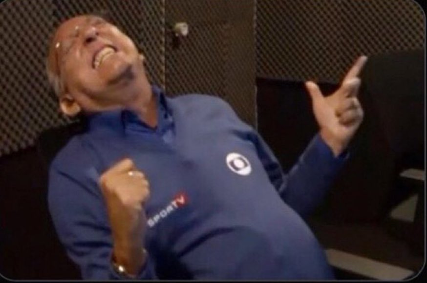 Mfutebolisticos's tweet photo. Em menos de 1 mês:

Messi e neymar jogando juntos novamente
Messi jogando com Ramos
Matue ft Raffa Moreira 
Trailer vazado e ARANHAVERSO CONFIRMADO E ANDREW DE VOLTA

A paz mundial está proxima, arrependei-vos enquanto há tempo. https://t.co/vCI0MJI2Qv