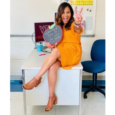 ms_parmar3's tweet photo. #NewProfilePic #firstdayofschoolfit https://t.co/RwHXvyWIjj