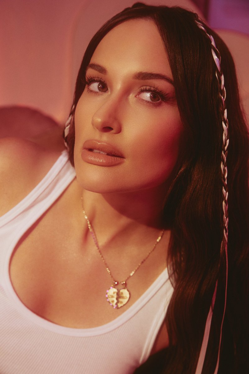 Spotify's tweet photo. New @KaceyMusgraves music is here, and there’s more to come 🥲 Stream her new track star-crossed now, and stock up on tissues for the September 10 album release.

https://t.co/Xw5SF8kefP https://t.co/gbmDyIlJg9