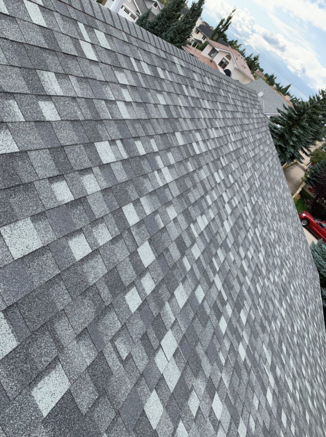 calgaryroofer's tweet photo. We hope you had a fantastic weekend!
⁣
Have a great week everyone! ⁣Let’s enjoy this weather while we can! Sun with rays https://t.co/a02dhB3IJ1