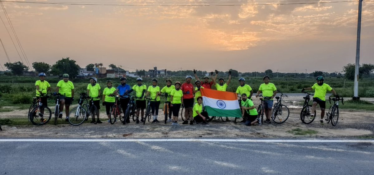 Cycle is future . Adopt it to strengthen economy 

Cycling group of Noida 
India need cycling track 
<a href="/yadavakhilesh/">Akhilesh Yadav</a>