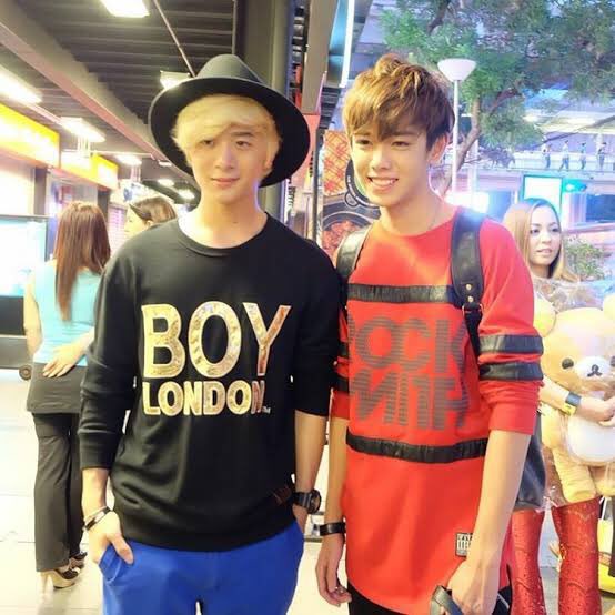 TwilightEnjoy's tweet photo. ชตชปตอนนี้ // อะไรคะใครตื่นเต้น ไม่มี๊!!! บ้าาาา https://t.co/XZctwEMDEM
