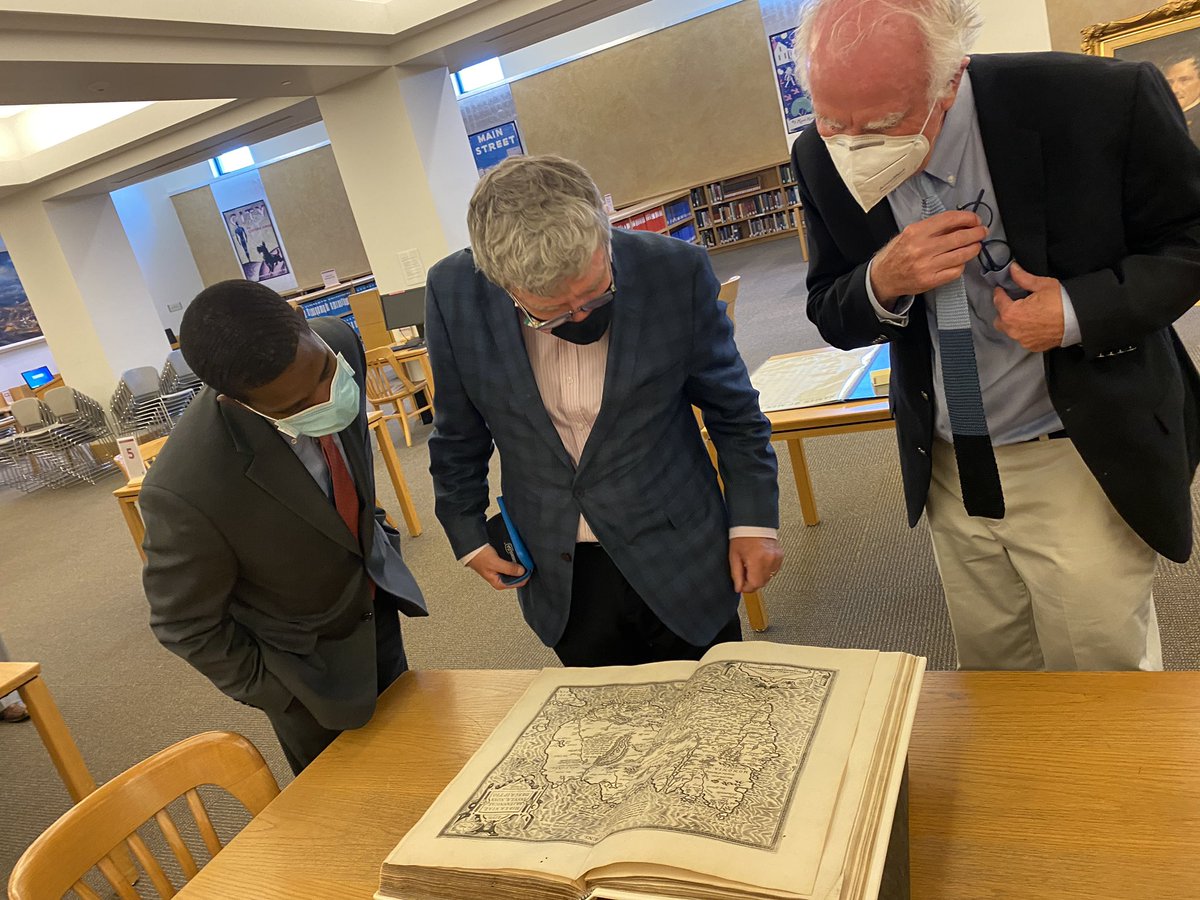 Ambassador <a href="/DanMulhall/">Daniel Mulhall</a> and <a href="/MayorCarter/">Mayor Melvin Carter</a> of St Paul study a 16th  century map of Ireland at the <a href="/MNHistoryCenter/">MN History Center</a>. A wonderful welcome from the Mayor to this great city