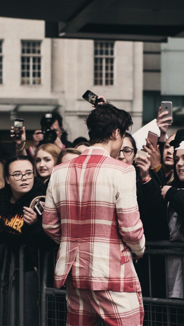 Annaxjj_'s tweet photo. @965TDY I vote Harry Styles (@Harry_Styles ) for #ArtistoftheSummer @965TDY https://t.co/mQJy99x6lS