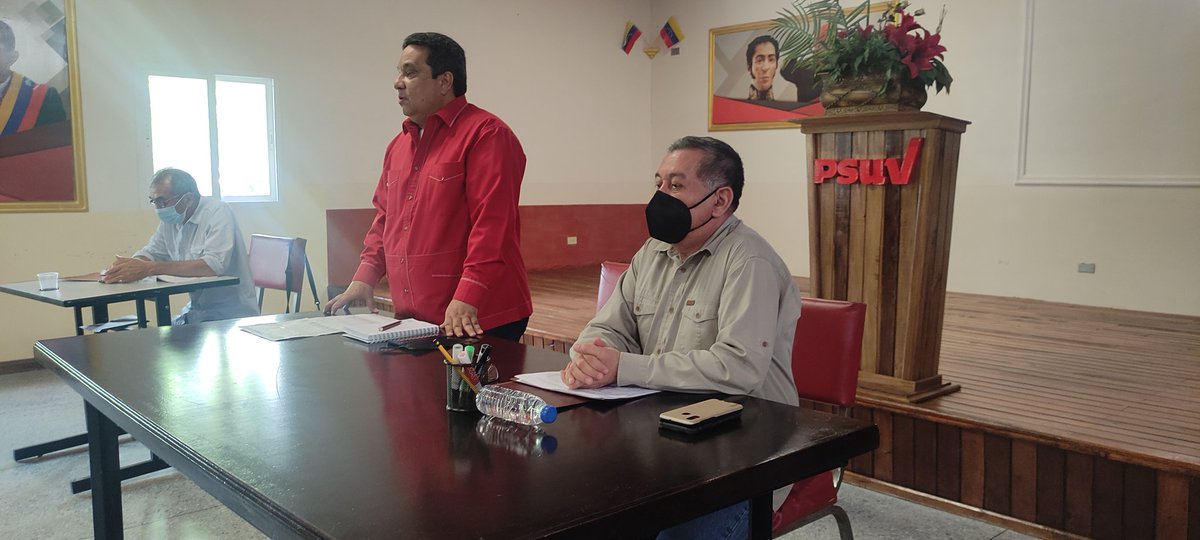 3/3 Desde ya todos los sectores deben activarse sin esperar ser llamados. Vamos todos a dar la batalla con fuerza, alegría y firmeza con tod@s los candidat@s. Ya tenemos la experiencia y sabemos cómo ganar batallas electorales.  ¡@Gerardo4F, nosotros venceremos!