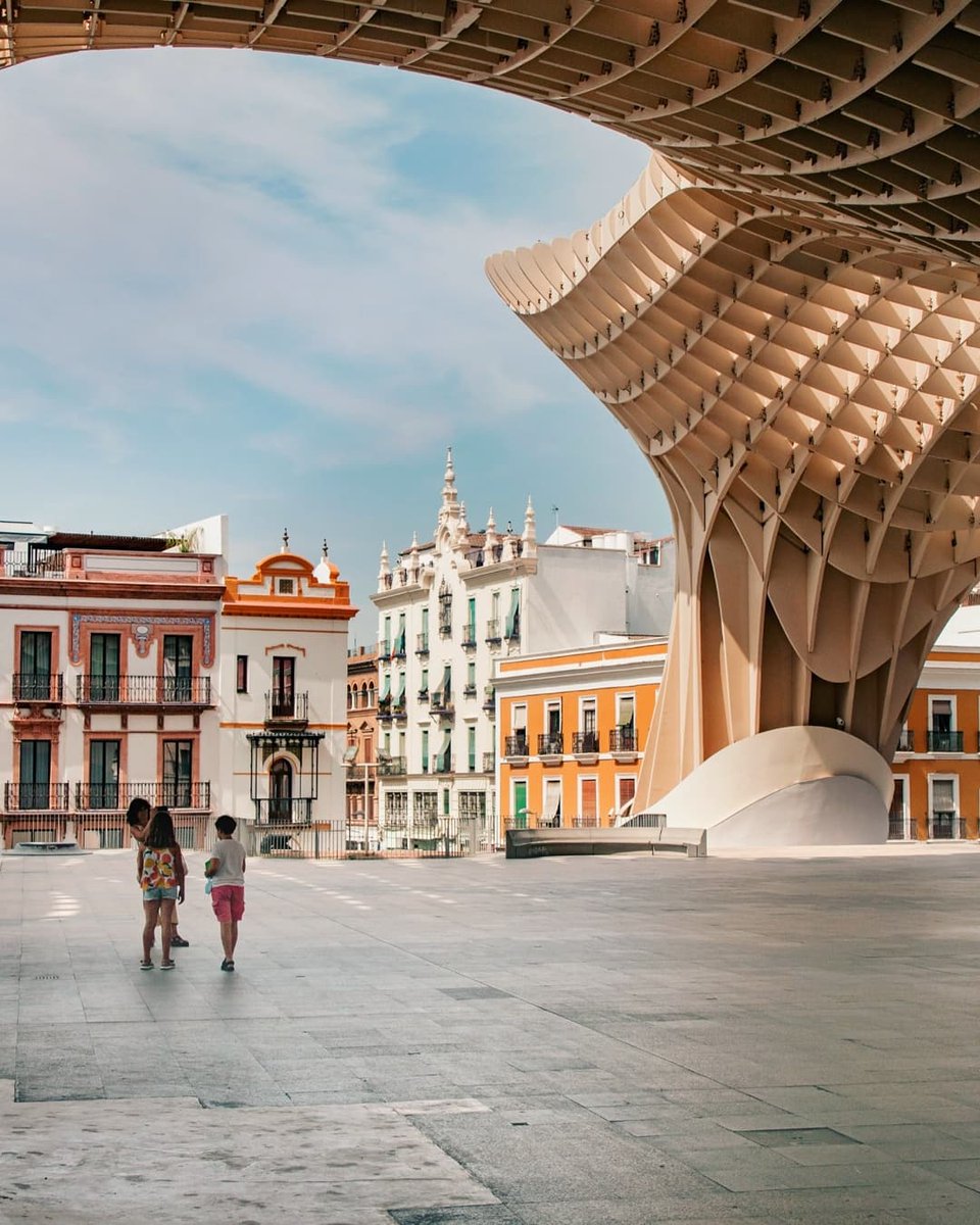 RonGS_'s tweet image. Seville 2