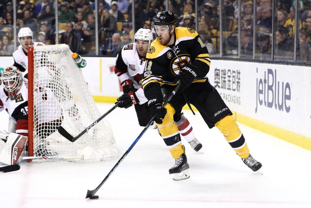 WEEI's tweet photo. Boston native, former Bruin Jimmy Hayes dead at age 31: Reports https://t.co/6EbyheGEgj https://t.co/XjYYbizbRe