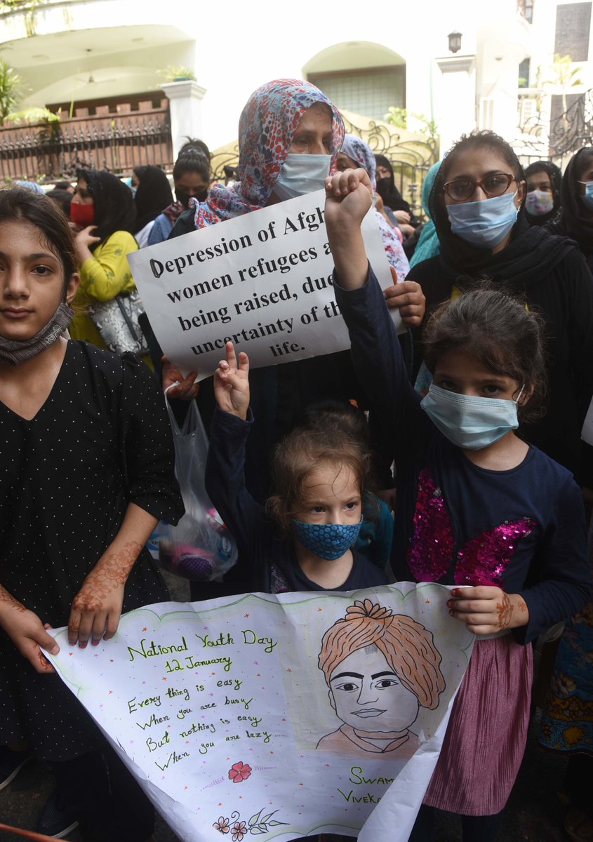 saabpix's tweet photo. Afghans living in New Delhi,  protest outside the UNHCR office (United Nation High Commissioner for Refugees) in New Delhi, Aug. 23, 2021 to protest against the Taliban takeover of Afghanistan and demanding be given refugee status in India.  Photo by Sondeep Shankar https://t.co/kdLUV616Ns