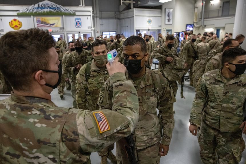 SecuritechVen's tweet image. 🇺🇸 | ESTADOS UNIDOS 

EEUU exigirá la vacunación de todos los integrantes de sus fuerzas militares,  tras la aprobación total de la vacuna de Pfizer BioNTech