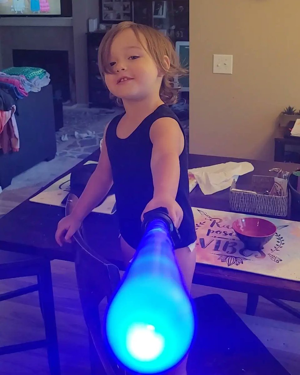 LDiablo247's tweet photo. GOOD MORNING AMERICA

Life returning to normal. No more sickness, smiles, &amp; Peanut is back to obliterating the house. That's exactly how it's suppose to be. Start the week off right w/ Captain Crunch &amp; light sabers!

#YoungPadawan
#TheTalesOfPeanutAndDiablo
#LoveMyLittleSunflower https://t.co/clkKdPwb4Q