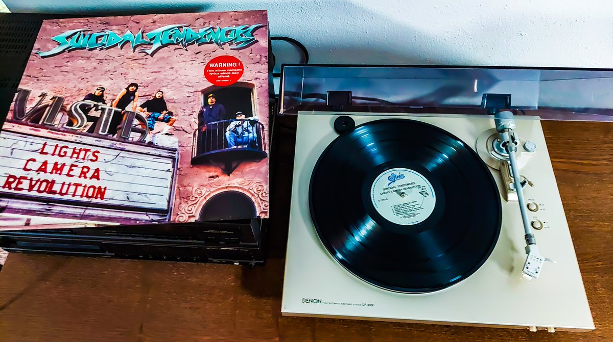 Zielony666's tweet photo. Bang!!! @OFFICIALSTIG \m/ #SuicidalTendencies #Vinyl #Epic #OldPress #Technics #Denon https://t.co/Yn7MFgutzs