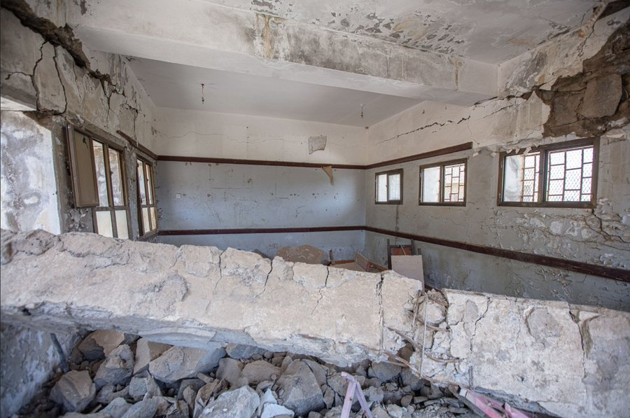NorwayUN's tweet photo. ☝️2⃣ mill children in #Yemen are out of school

6⃣ mill may face disruptions due to poverty, conflict &amp; lack of educational opportunities. Thousands of children have been recruited by armed forces&amp;groups. This war must end!

#SafeSchoolsDeclaration #ACTtoProtect
📸: @UNICEF_Yemen https://t.co/zllVUAB166
