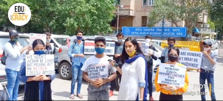 YashGaud24's tweet photo. @narendramodi Namaste respected PM sir🇮🇳, I request you please think about private candidates there entrance exams are clashing with 12th exam and how can they prepare for the exam including me I don't have gap in my two exams, so how can I prepare whole syllabus. Our exam center is very far😓 https://t.co/xIM9G1G37i