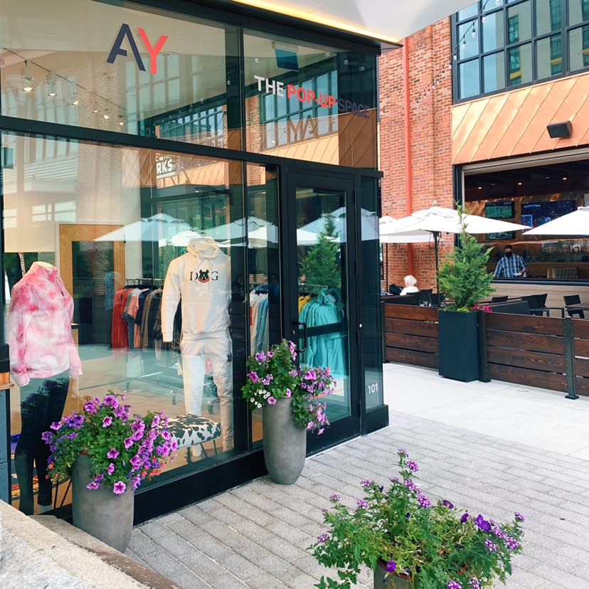 We love a good pop up. Wicked Dog Apparel is open Thursday through Sundays 11:00AM -7:00PM for all your spontaneous shopping needs! Located next to @benandjerrys in @Arsenal_Yards. 

#arsenalyards #watertownma #lifeatblvdbond