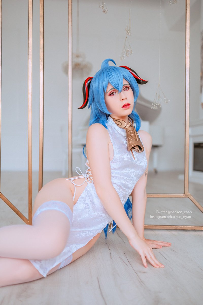 “Morning! What's wrong, is there something stuck in my hair? ...Oh. Please don't stare at my h—hairpiece!” 😳

Btw, who is your fav cryo character? ❄️
I guess my fav is Ganyu, but I also like Eula and Ayaka. I can’t decide!

#Ganyu #原神 #GenshinImpact https://t.co/AF7XiosdLT