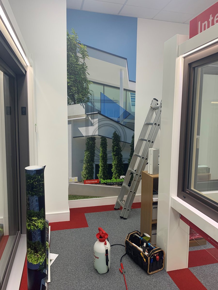 BenchmarkWin's tweet image. Our friends at Petersigns were back with us on Friday. This time working their magic inside our Internorm showroom. 😎