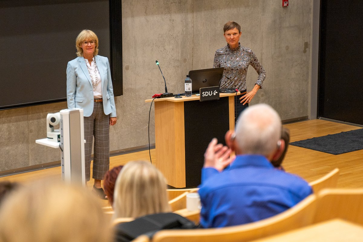 SDUIOB's tweet photo. #IOB50 Jubilæumsugen blev i dag skudt fornemt i gang med to konferencer om hhv. Idræt, kultur og samfund - og fysisk aktivitet som ’medicin’ for muskler og led. #dkforsk #dkpol https://t.co/vDGsjSwF1T